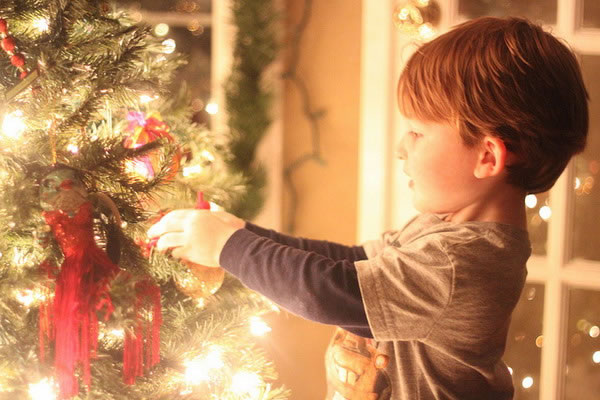 梦幻圣诞树——简单方法拍出十分有圣诞气氛的照片