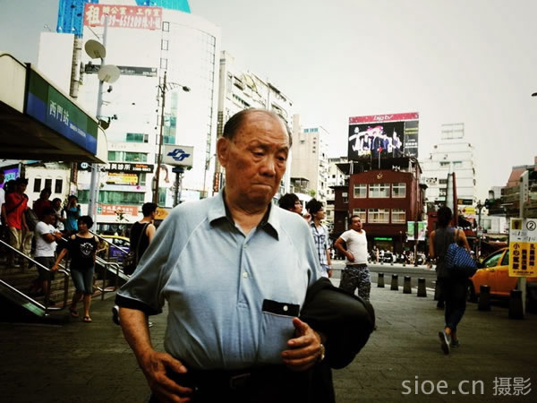 手机街头摄影经验和技巧，用手机玩转街头摄影